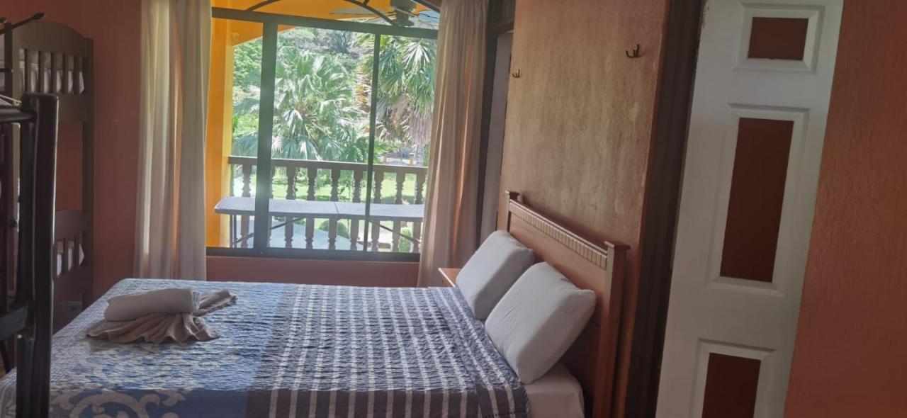 Apartahotel Playa Luna 乌维塔 外观 照片