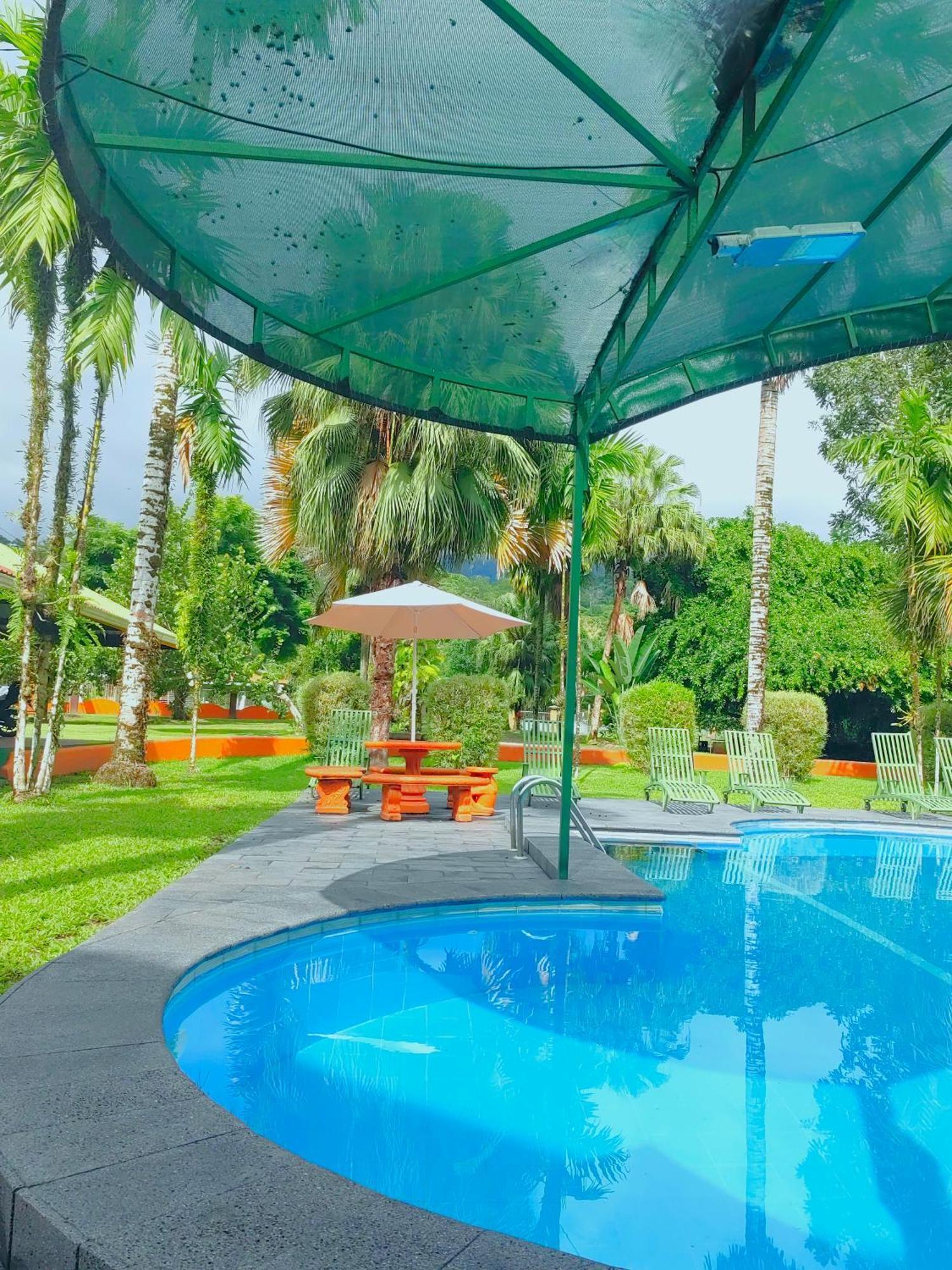 Apartahotel Playa Luna 乌维塔 外观 照片