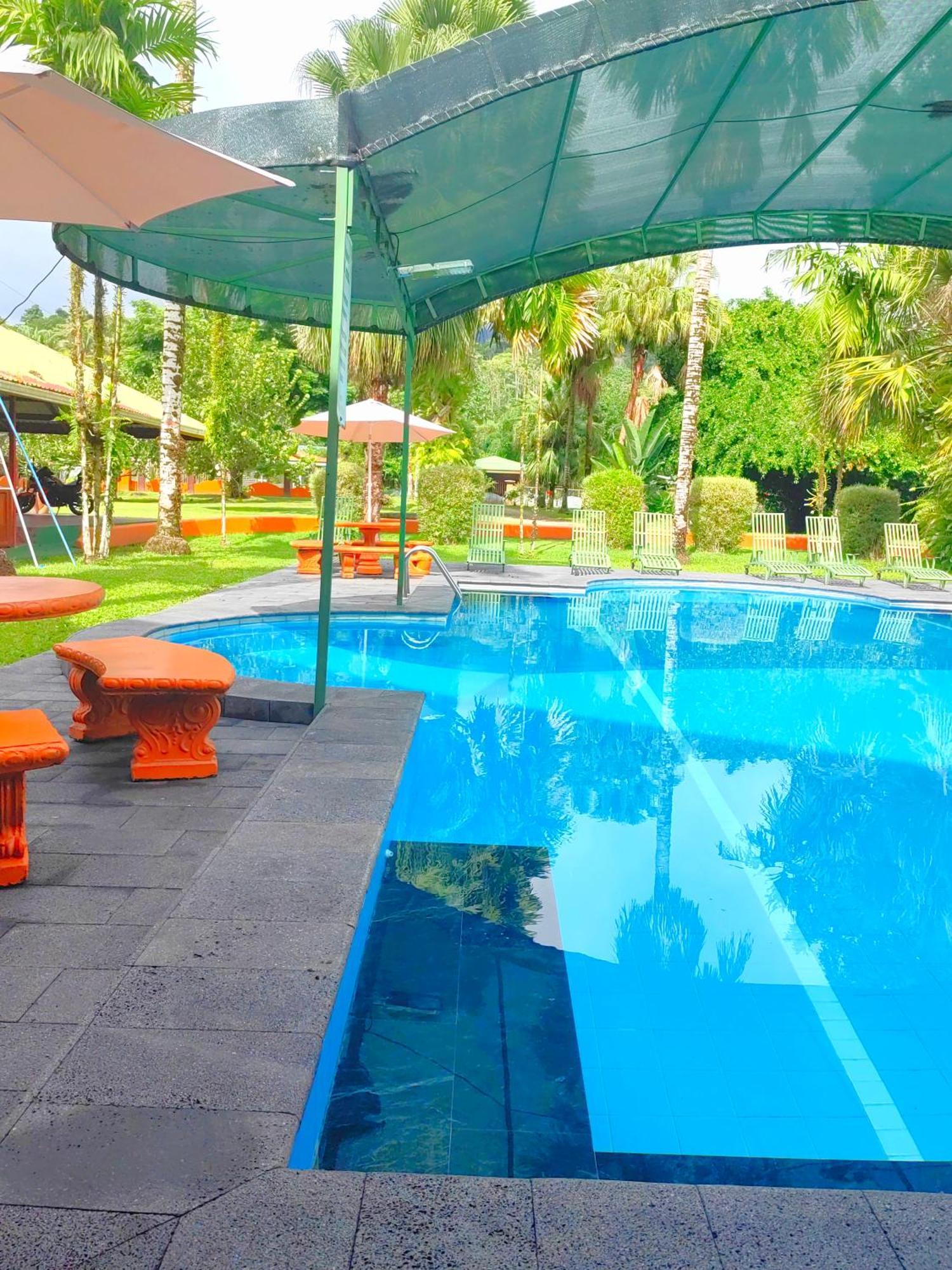 Apartahotel Playa Luna 乌维塔 外观 照片